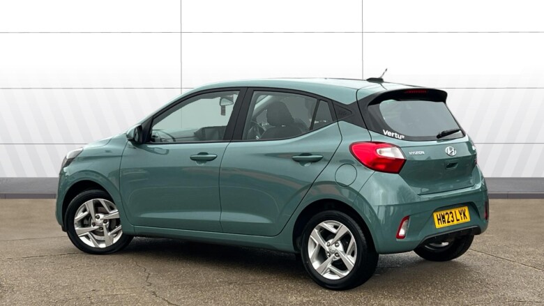 Hyundai i10 1.0 MPi SE Connect 5dr Petrol Hatchback